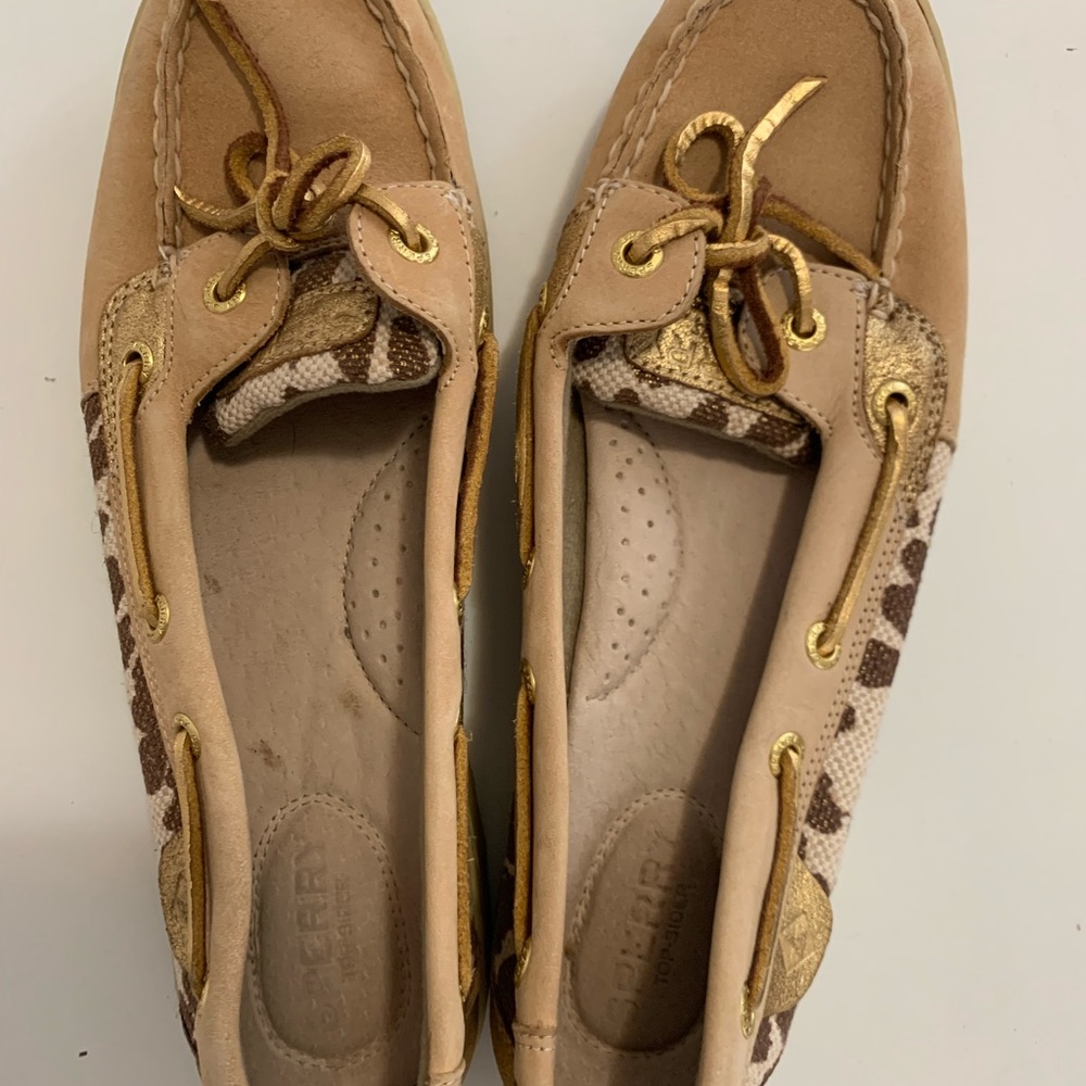 Women’s Leopard Sperrys